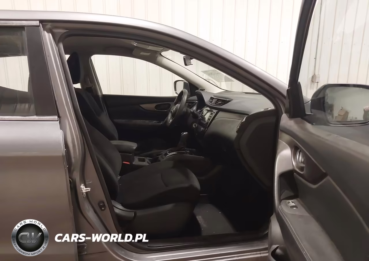 2018 Nissan Rogue Sport S VIN:JN1BJ1CR7JW257051 - 5