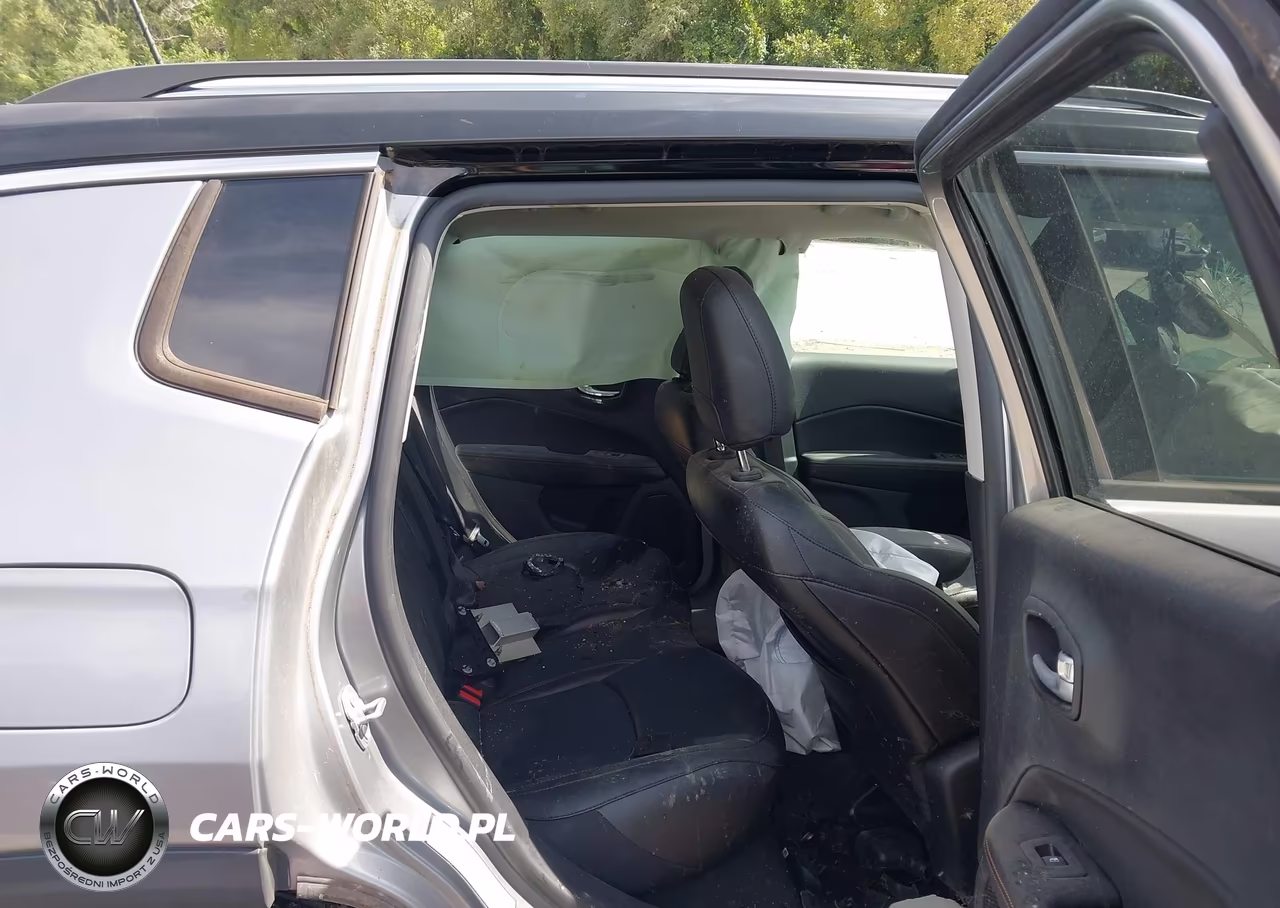2021 Jeep Compass Limited 4X4 VIN:3C4NJDCB5MT594827 - 8