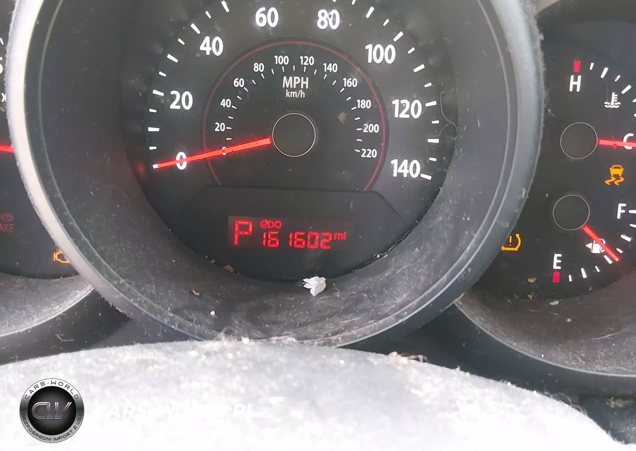 2010 Kia Soul + VIN:KNDJT2A22A7082863 - 7
