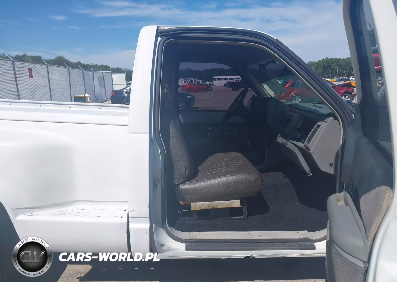 1992 Chevrolet Gmt-400 C1500 VIN:1GCDC14K8NZ114910 - 5