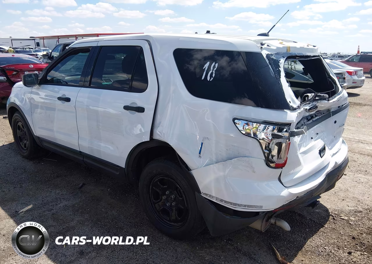 2015 Ford Utility Police Interceptor VIN:1FM5K8AR0FGC08967 - 3