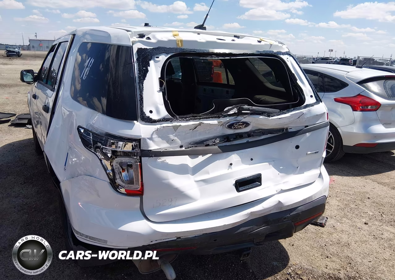 2015 Ford Utility Police Interceptor VIN:1FM5K8AR0FGC08967 - 6