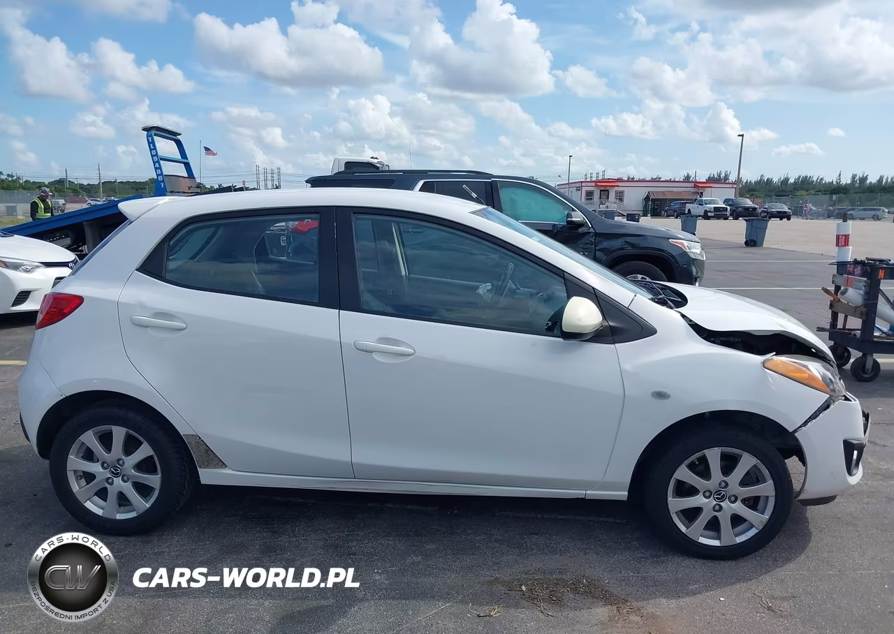 2013 Mazda Mazda2 Touring VIN:JM1DE1LY5D0158950 - 12