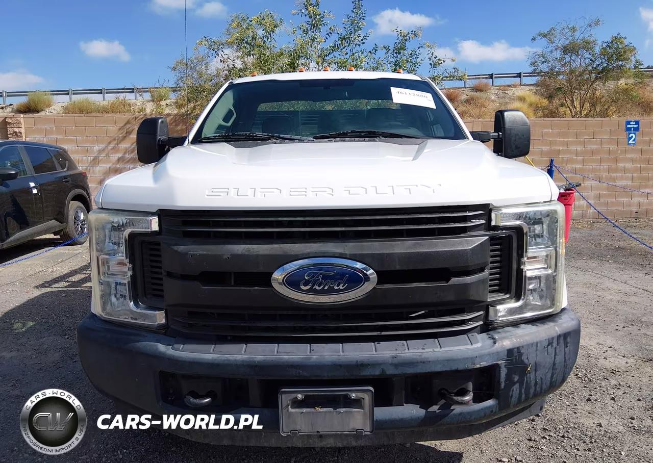 2017 Ford F-350 Chassis Xl VIN:1FDRF3G68HEE51091 - 17