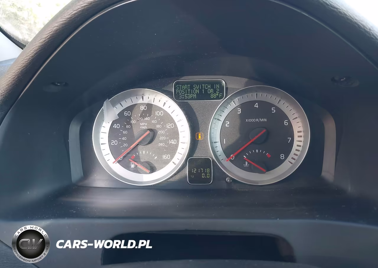 2012 Volvo C70 T5 VIN:YV1672MC4CJ126456 - 7