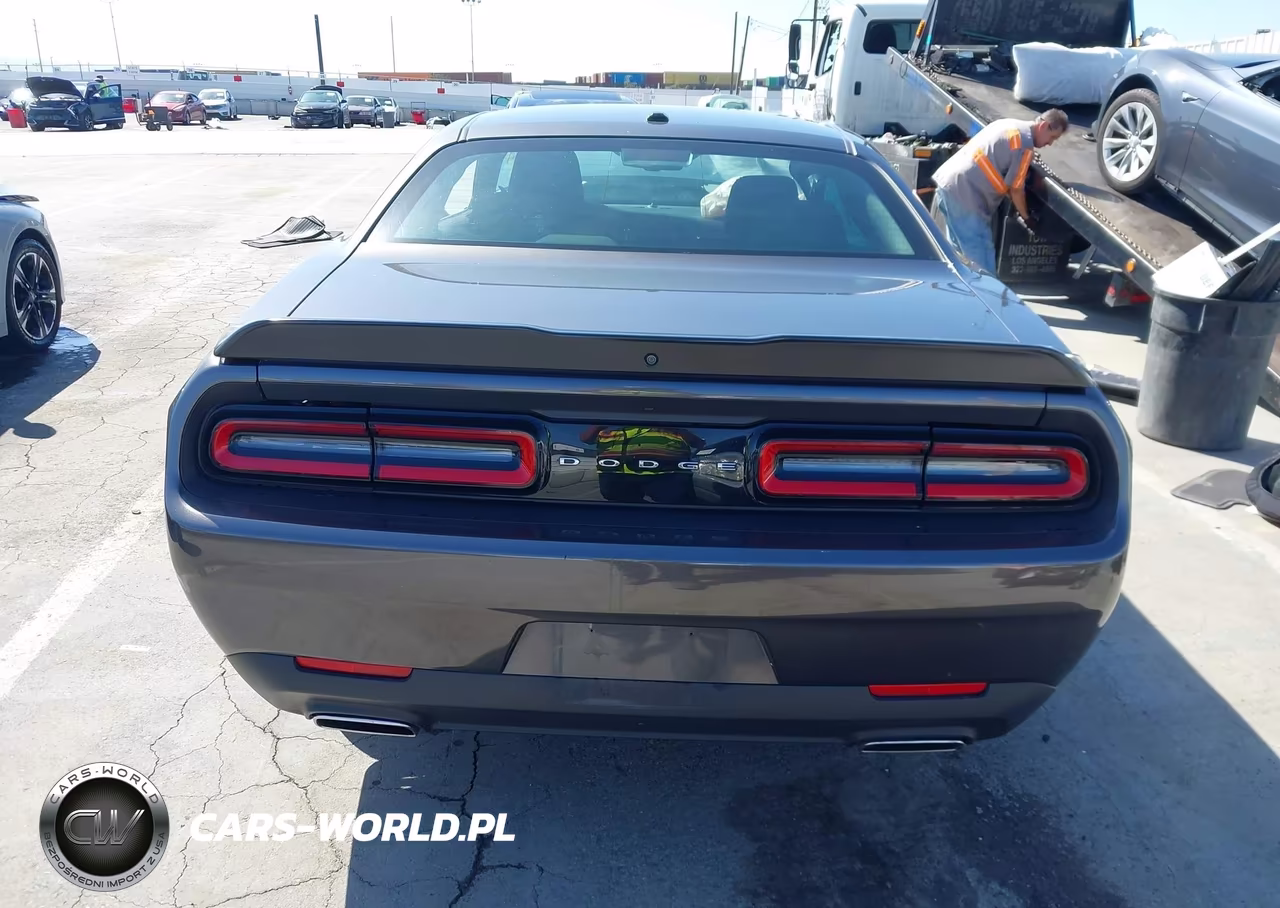 2023 Dodge Challenger Sxt VIN:2C3CDZAG0PH602389 - 17