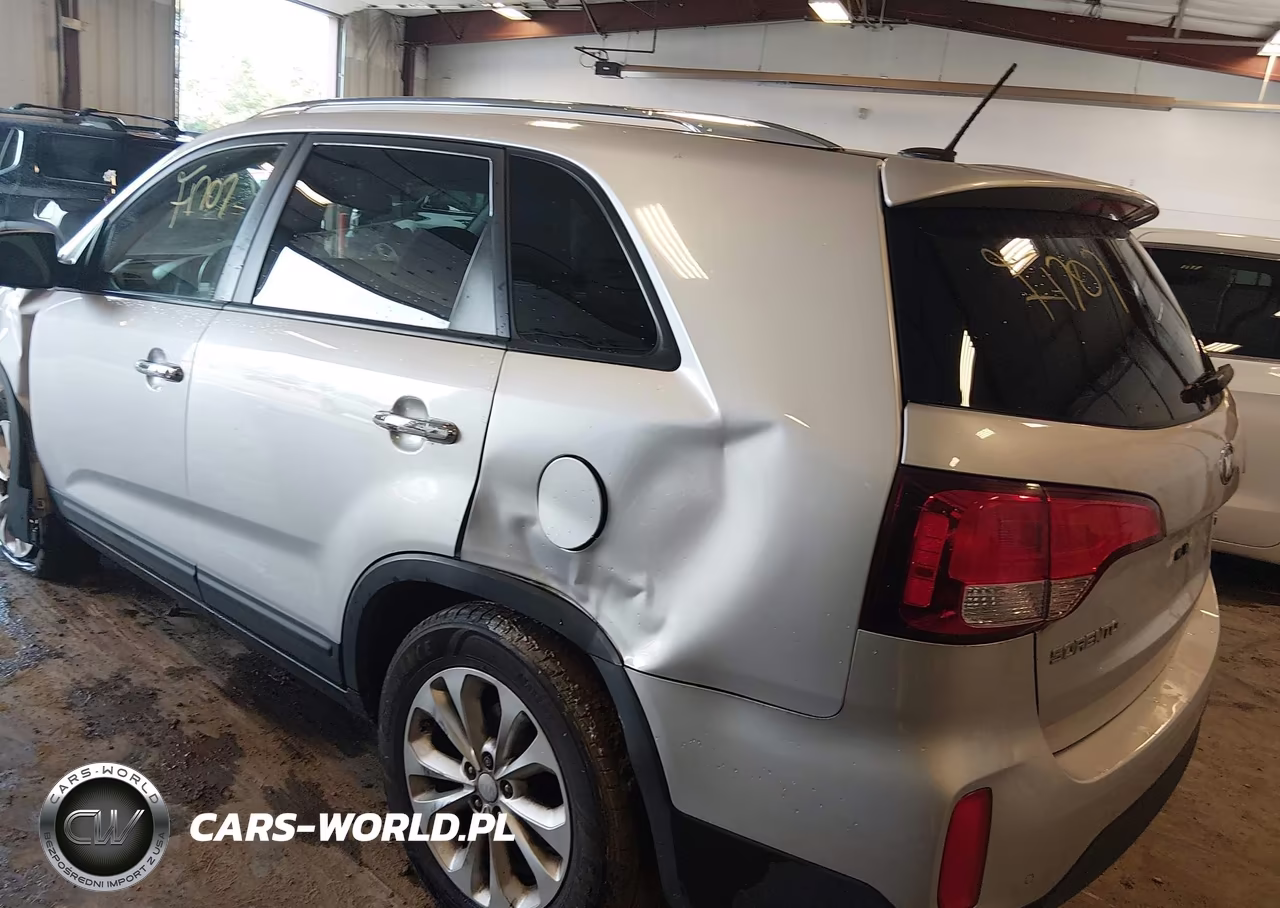 2015 Kia Sorento Ex V6 VIN:5XYKU4A78FG586613 - 3