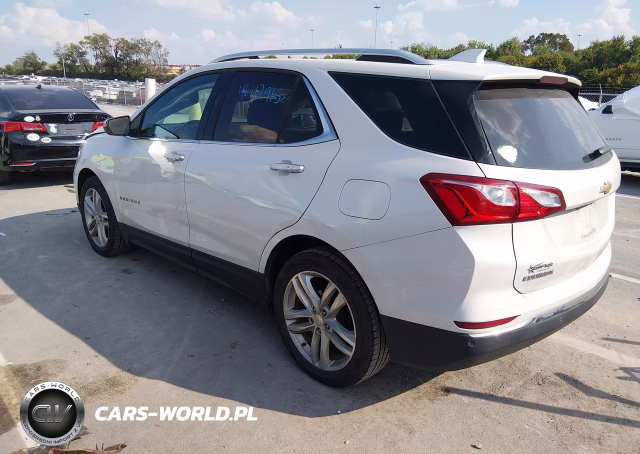 2018 Chevrolet Equinox Premier VIN:2GNAXMEV5J6229270 - 3