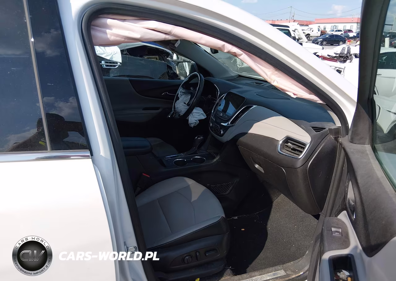 2018 Chevrolet Equinox Premier VIN:2GNAXMEV5J6229270 - 5
