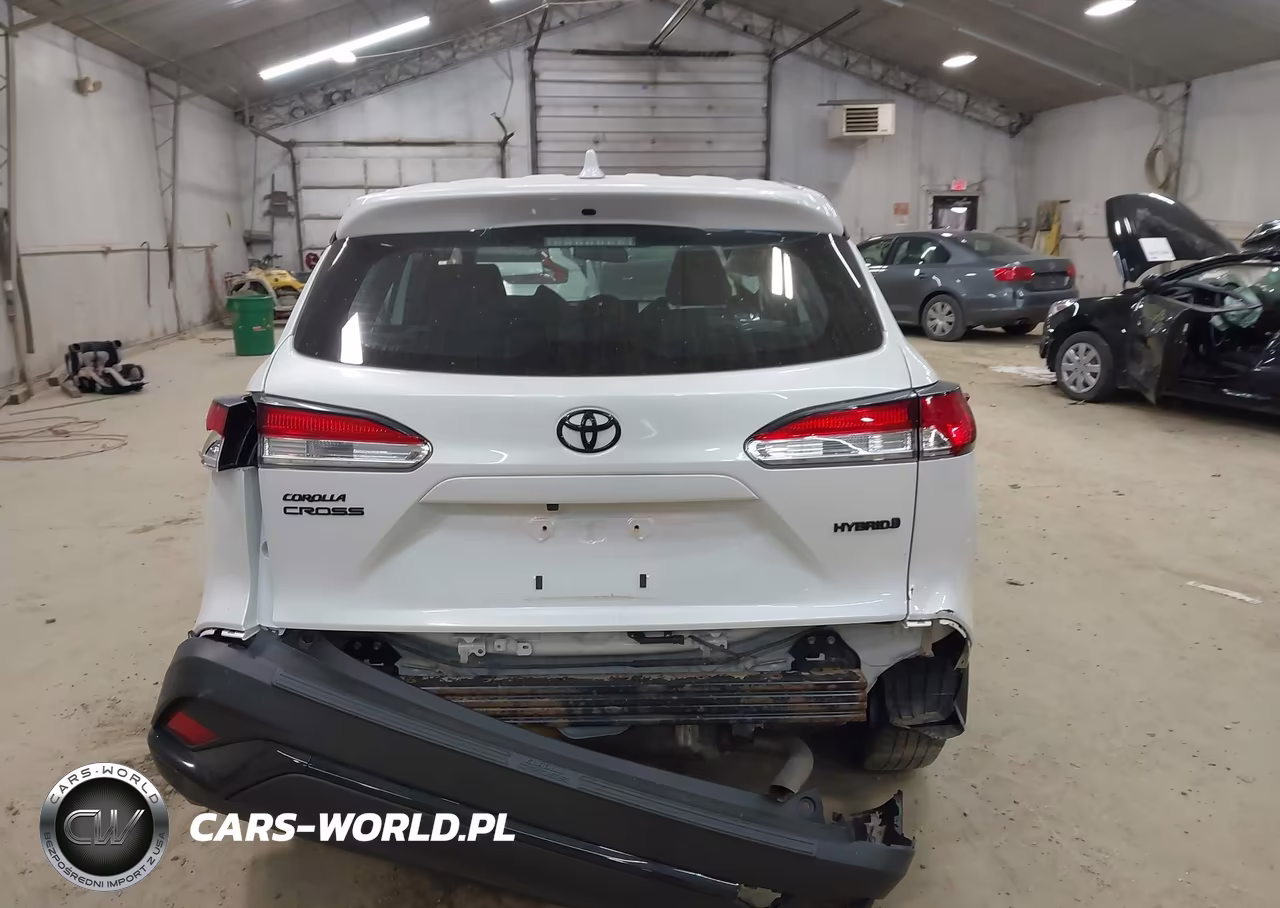 2024 Toyota Corolla Cross Hybrid S VIN:7MUFBABGXRV020289 - 16
