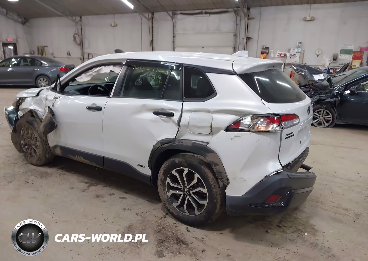 2024 Toyota Corolla Cross Hybrid S VIN:7MUFBABGXRV020289 - 3