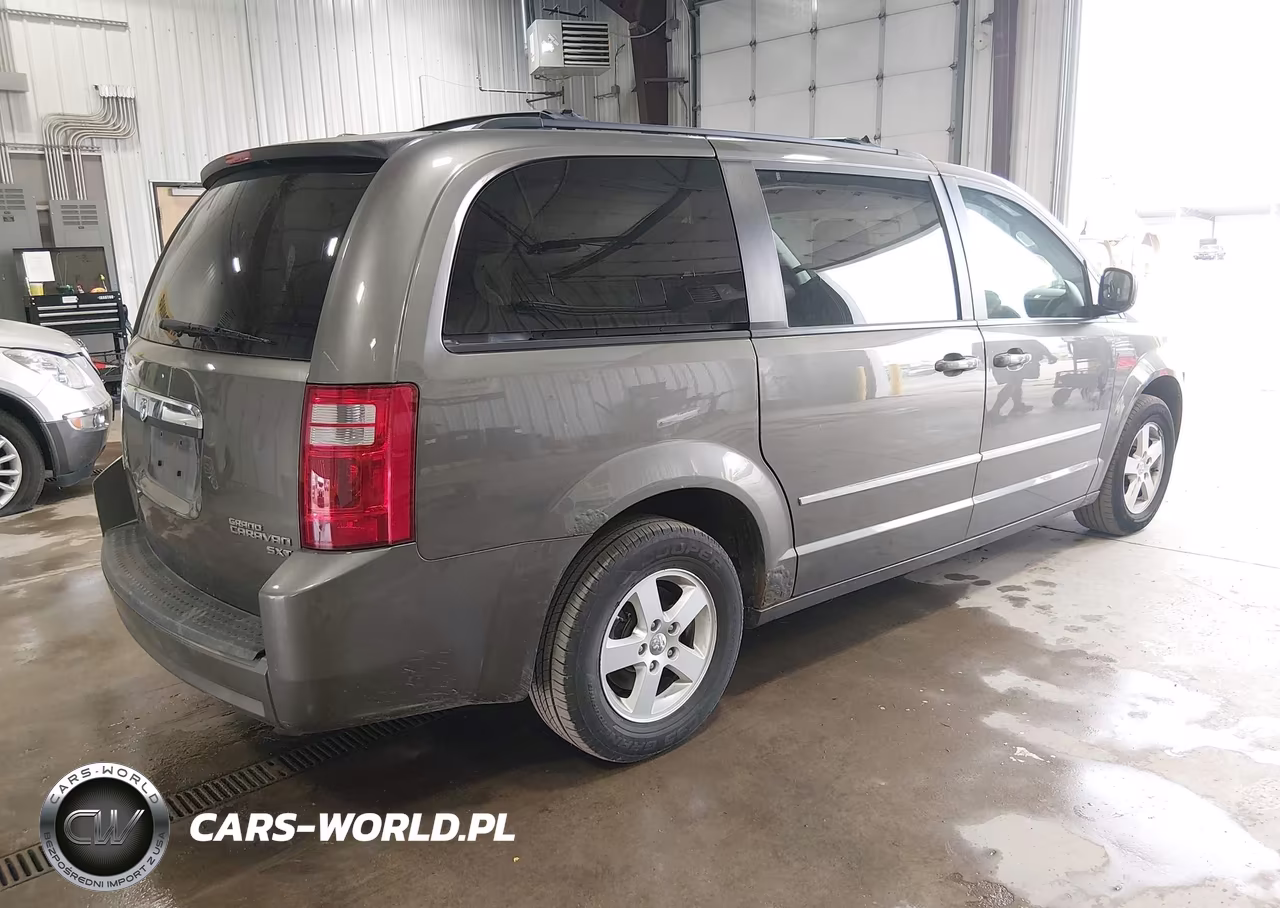 2010 Dodge Grand Caravan Sxt VIN:2D4RN5D18AR353038 - 4