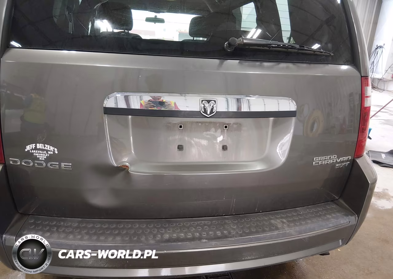 2010 Dodge Grand Caravan Sxt VIN:2D4RN5D18AR353038 - 6