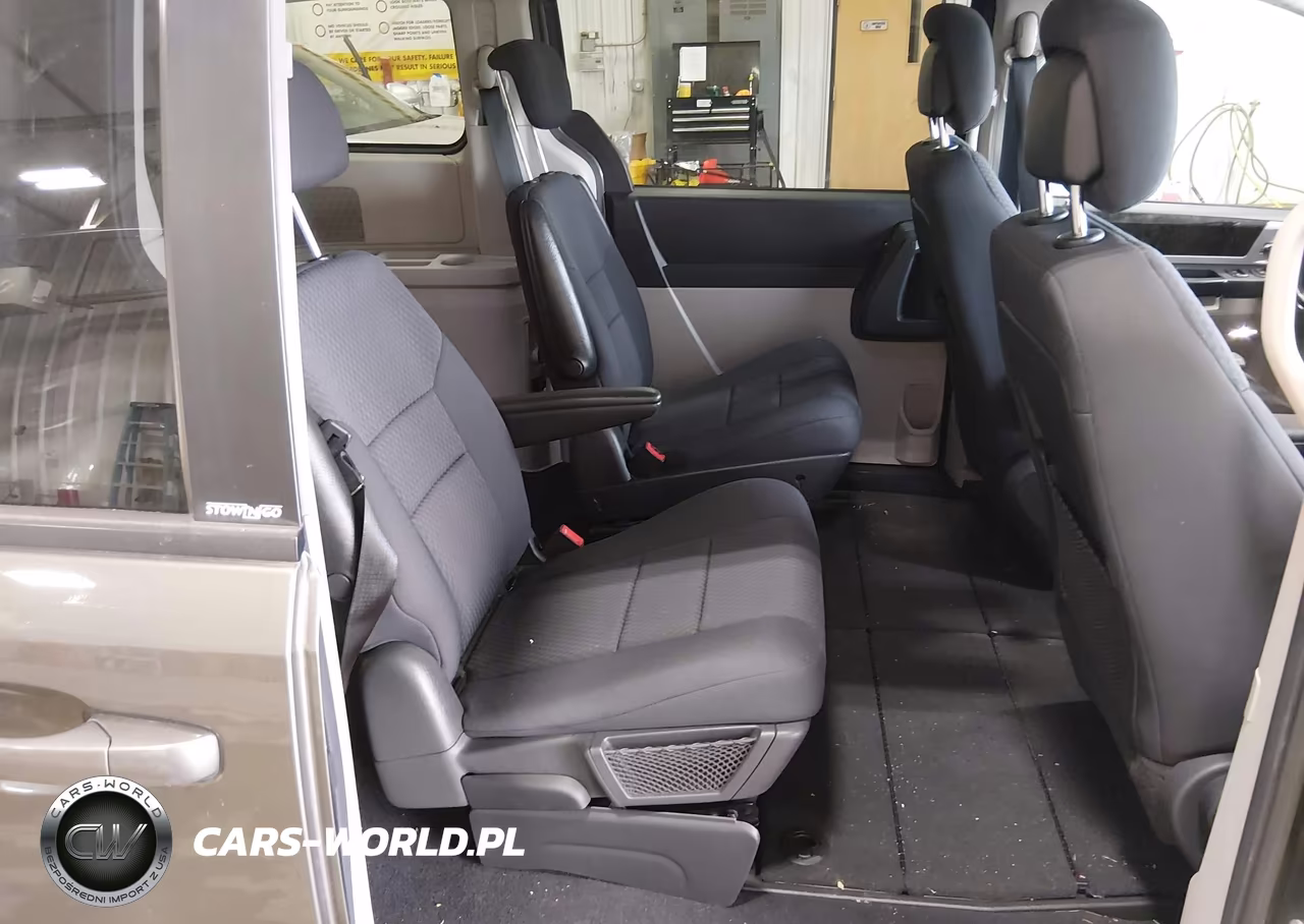 2010 Dodge Grand Caravan Sxt VIN:2D4RN5D18AR353038 - 8