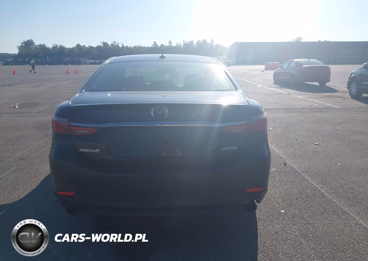 2018 Mazda Mazda6 Signature VIN:JM1GL1XY4J1304385 - 16