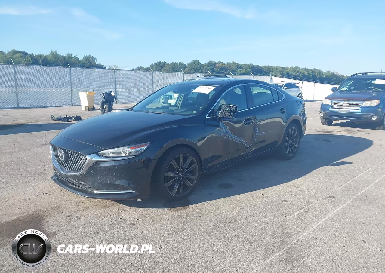 2018 Mazda Mazda6 Signature VIN:JM1GL1XY4J1304385 - 2