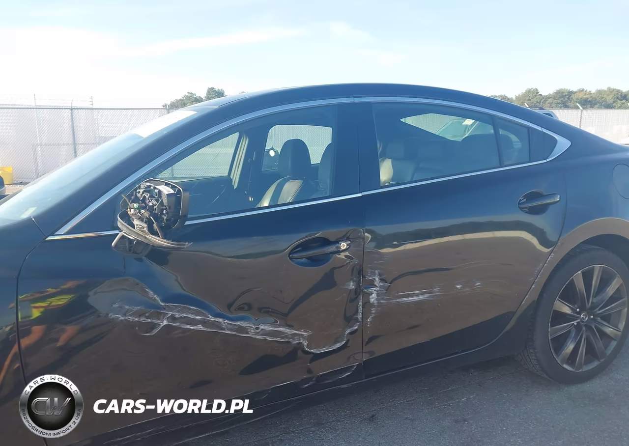 2018 Mazda Mazda6 Signature VIN:JM1GL1XY4J1304385 - 6