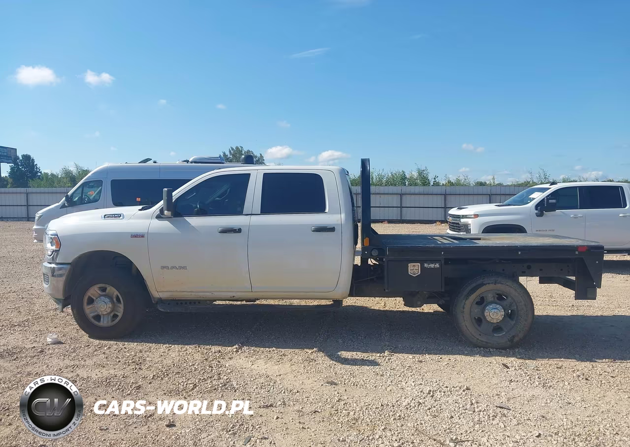 2022 Ram 2500 Tradesman 4X4 8' Box VIN:3C7WR5HJ7NG273906 - 14