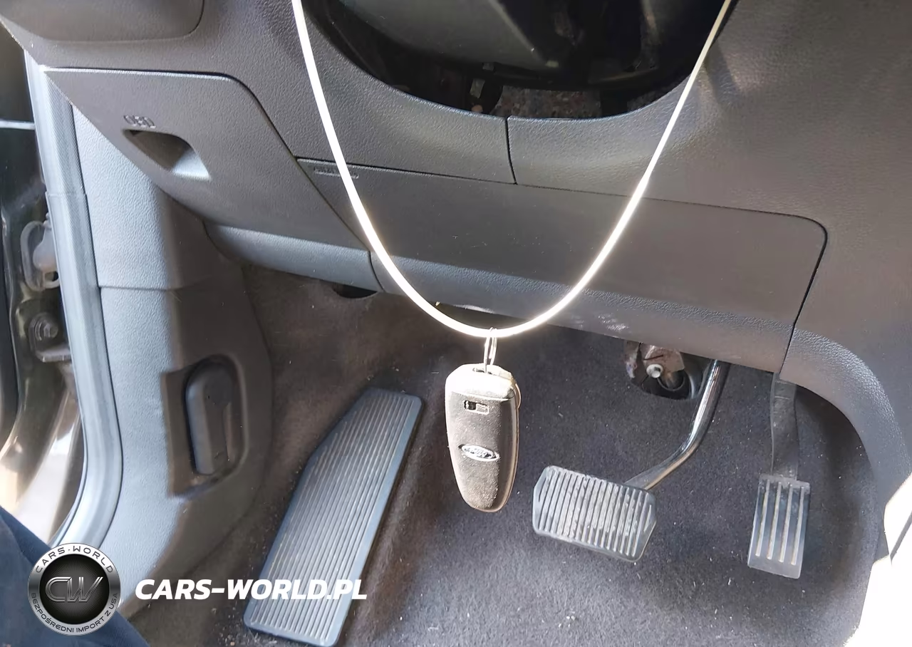 2019 Ford Escape Titanium VIN:1FMCU0J93KUA97734 - 11