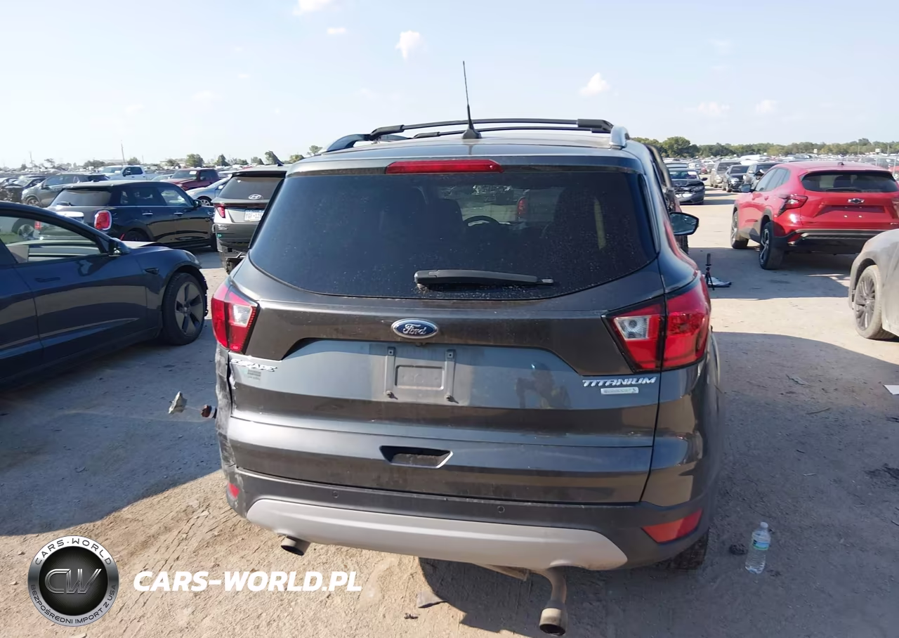 2019 Ford Escape Titanium VIN:1FMCU0J93KUA97734 - 16