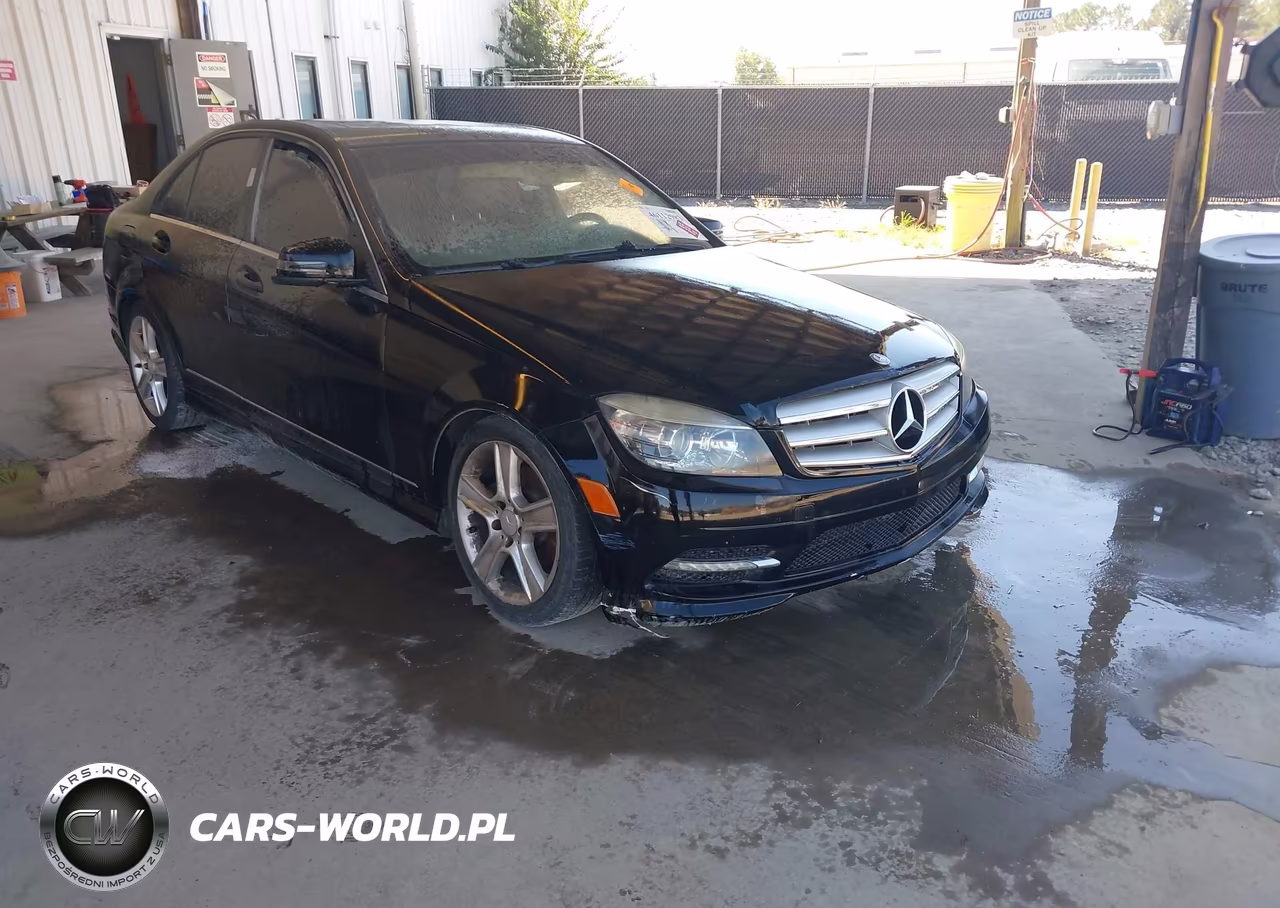 2011 Mercedes-Benz C 300 Sport