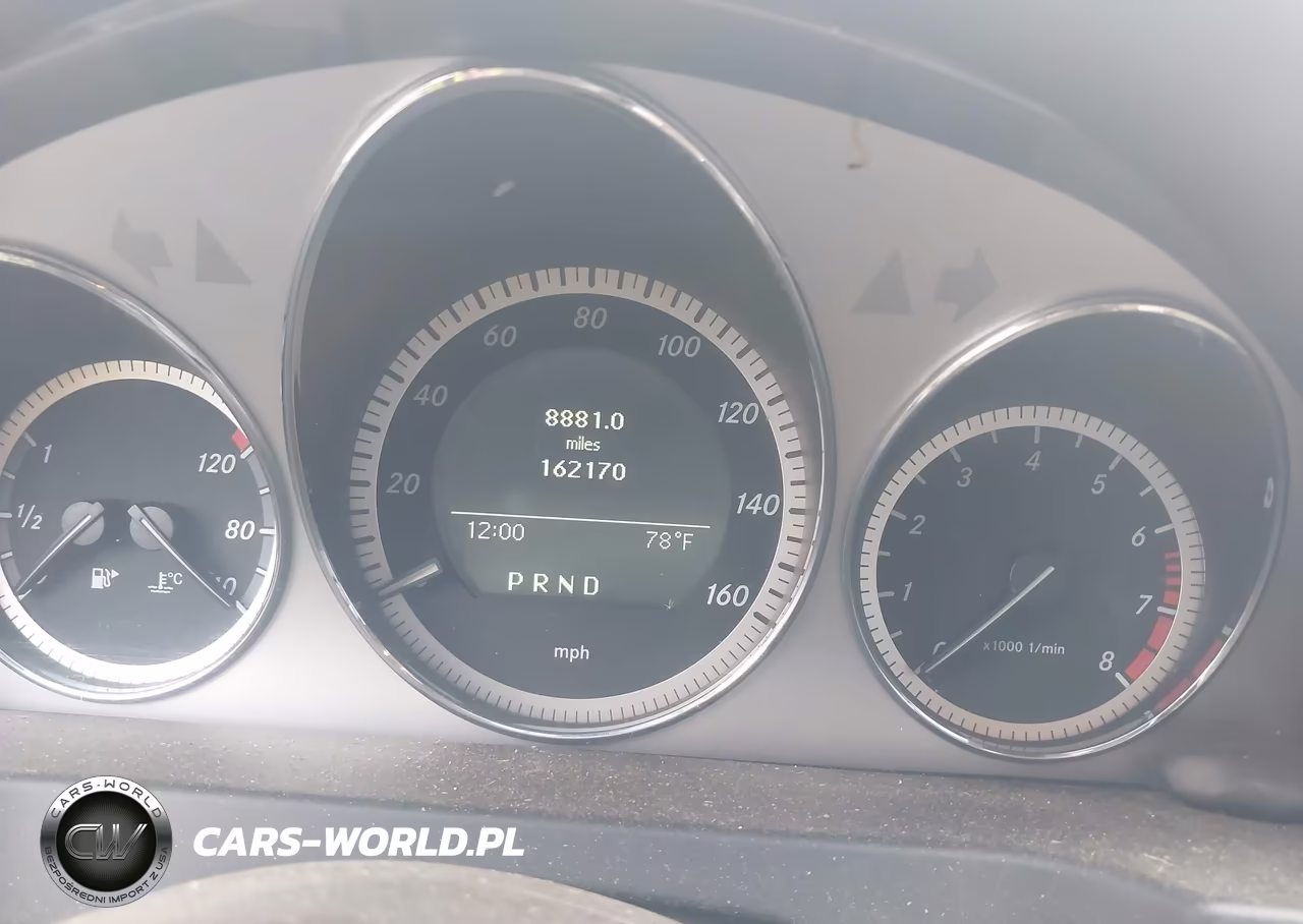 2011 Mercedes-Benz C 300 Sport VIN:WDDGF5EB2BA478492 - 7