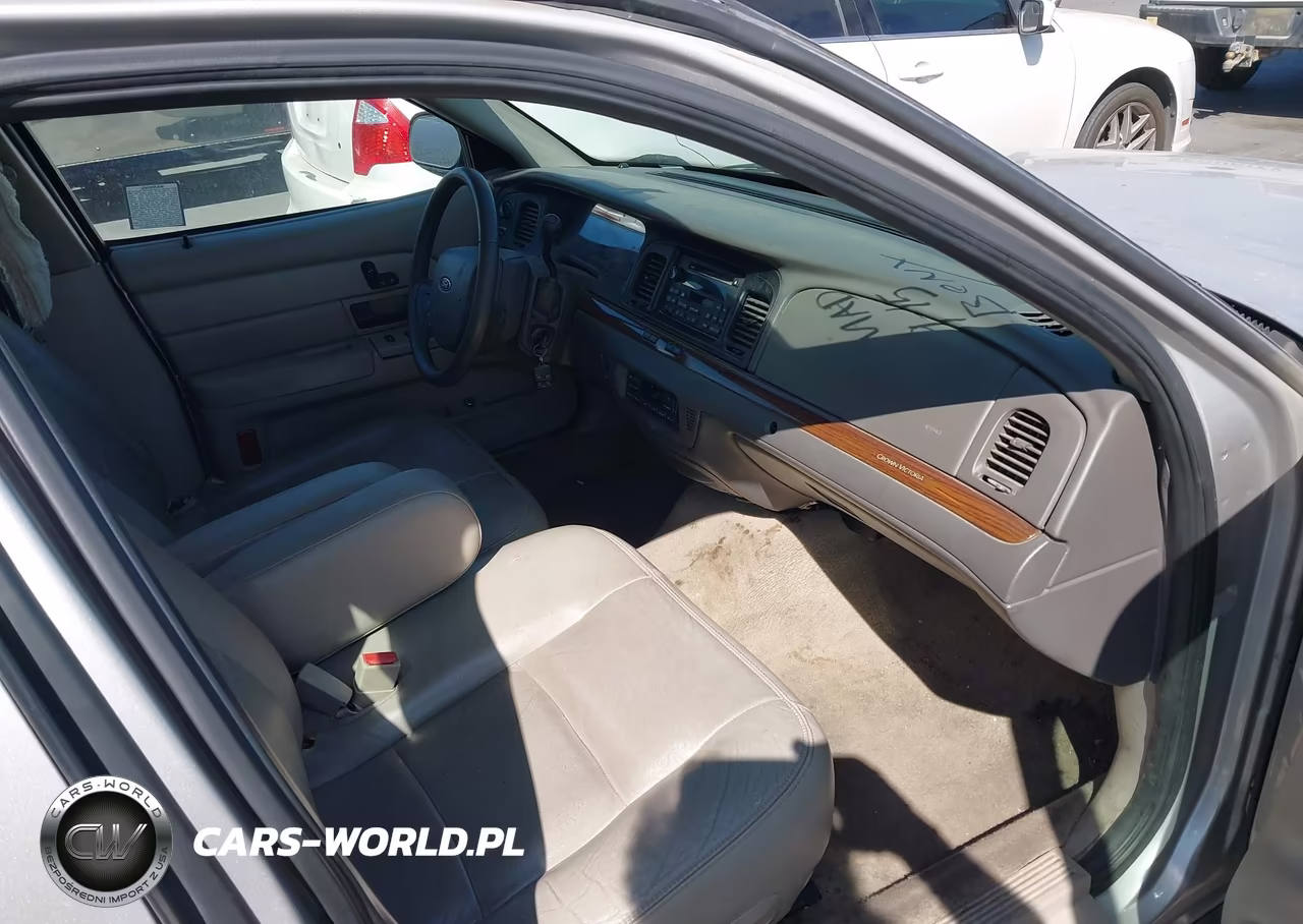 2006 Ford Crown Victoria Lx-Lx Sport VIN:2FAFP74W86X129388 - 5