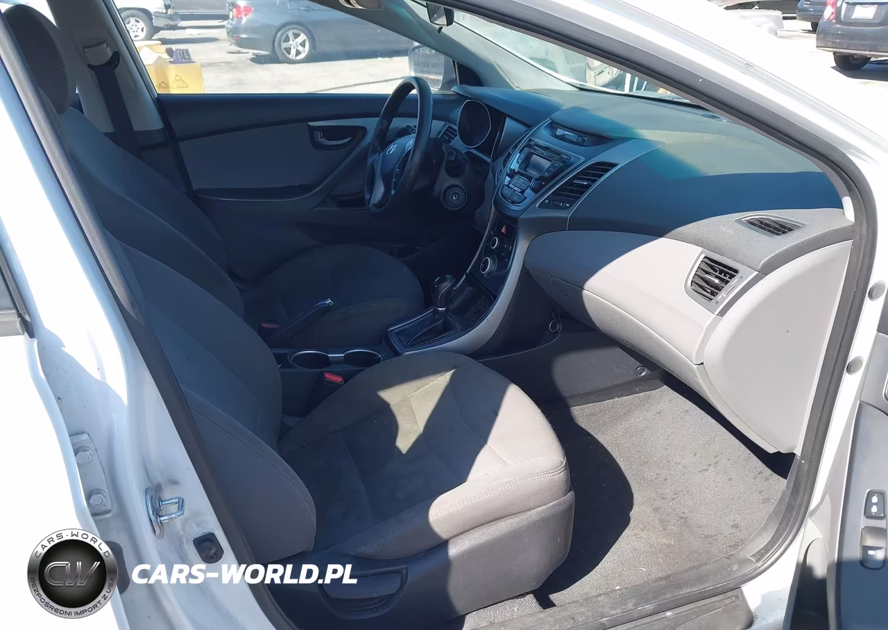 2016 Hyundai Elantra Se VIN:5NPDH4AE6GH697988 - 5