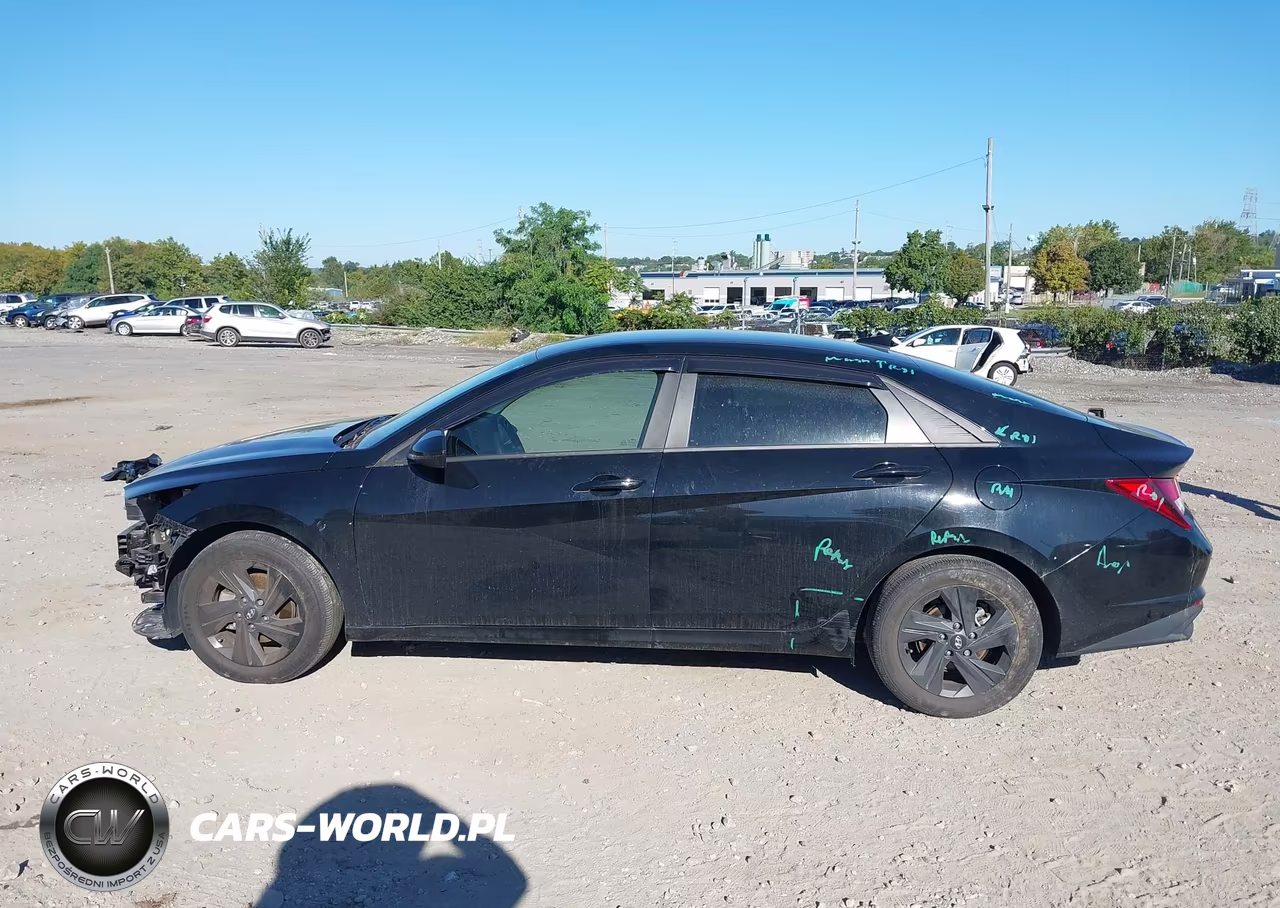 2023 Hyundai Elantra Sel VIN:KMHLM4AG8PU622770 - 13
