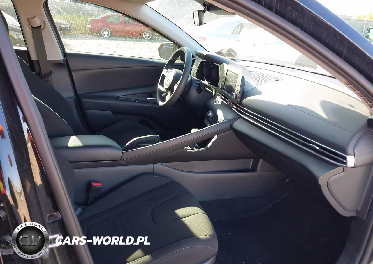 2023 Hyundai Elantra Sel VIN:KMHLM4AG8PU622770 - 5