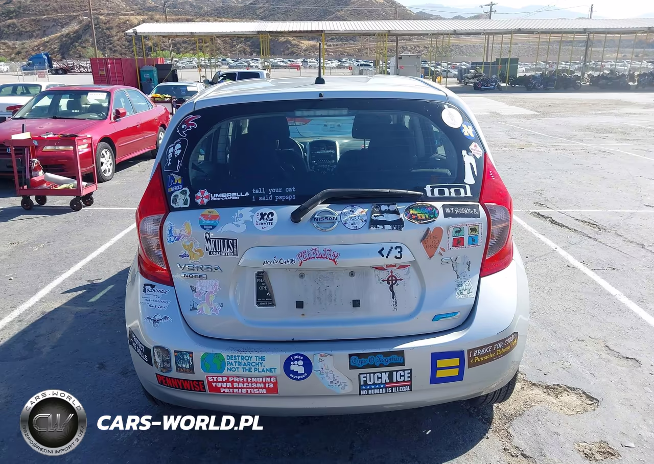 2015 Nissan Versa Note S (Sr)-S Plus-Sl-Sr-Sv VIN:3N1CE2CP1FL407844 - 16