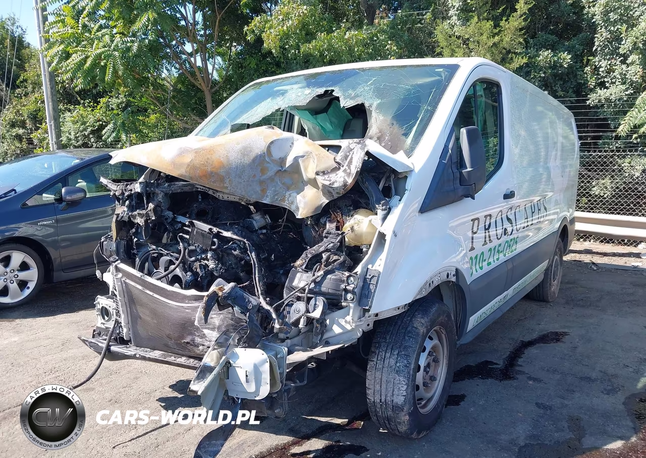 2018 Ford Transit-150 VIN:1FTYE1ZM1JKA34132 - 2