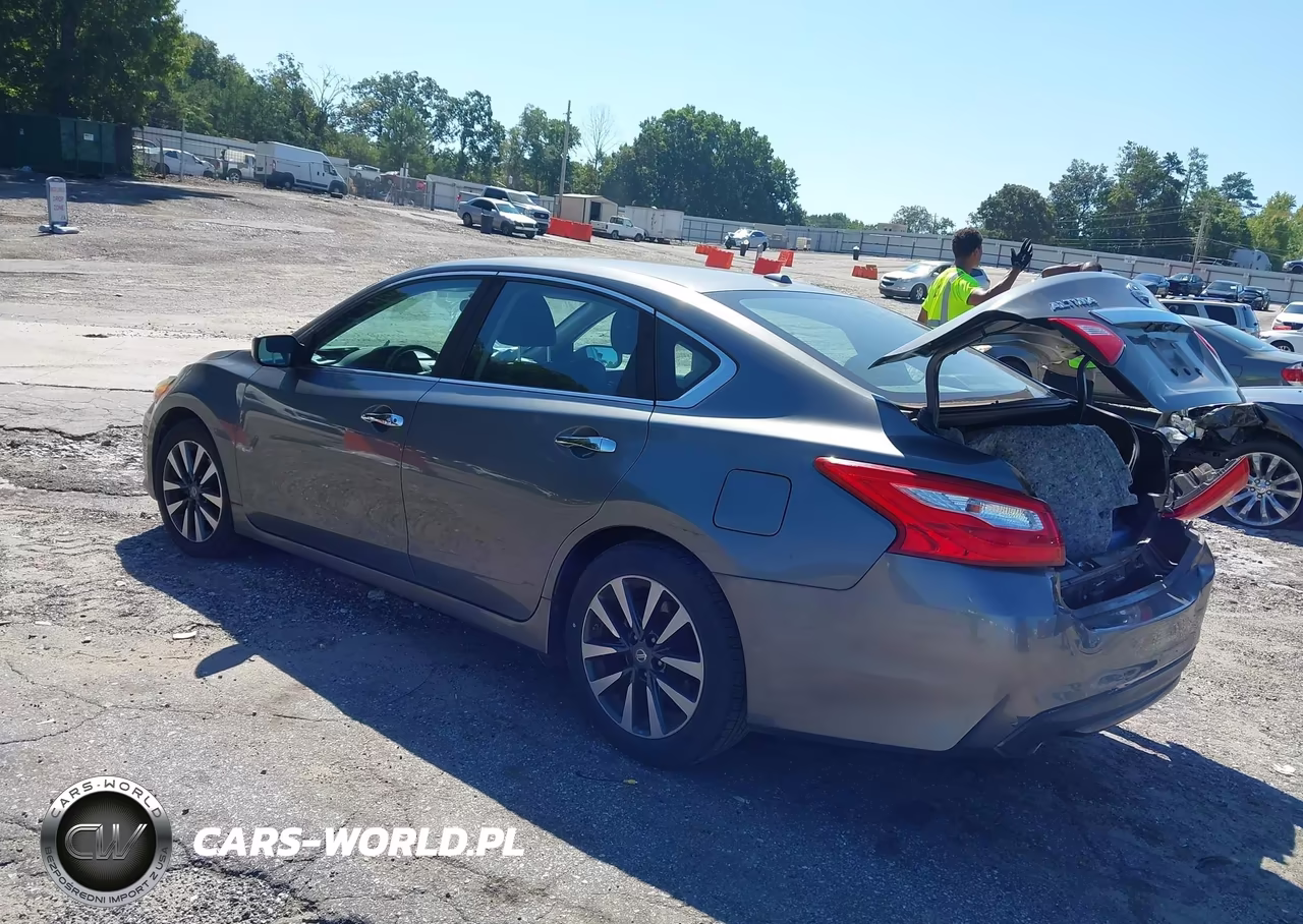 2017 Nissan Altima 2.5 Sv VIN:1N4AL3AP4HC200677 - 3