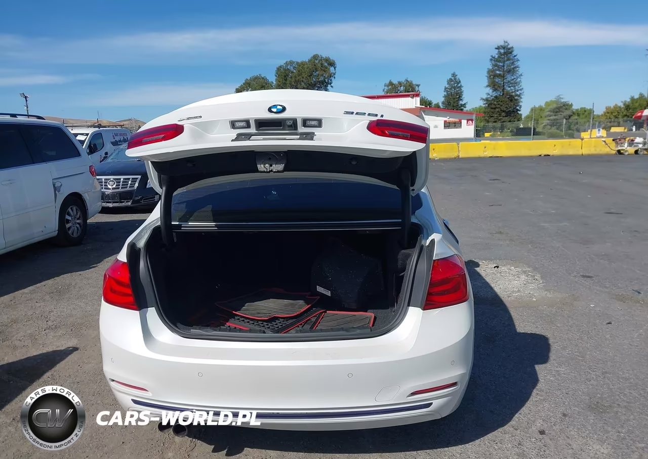 2016 BMW 328I xDrive VIN:WBA8E3G53GNU04105 - 17