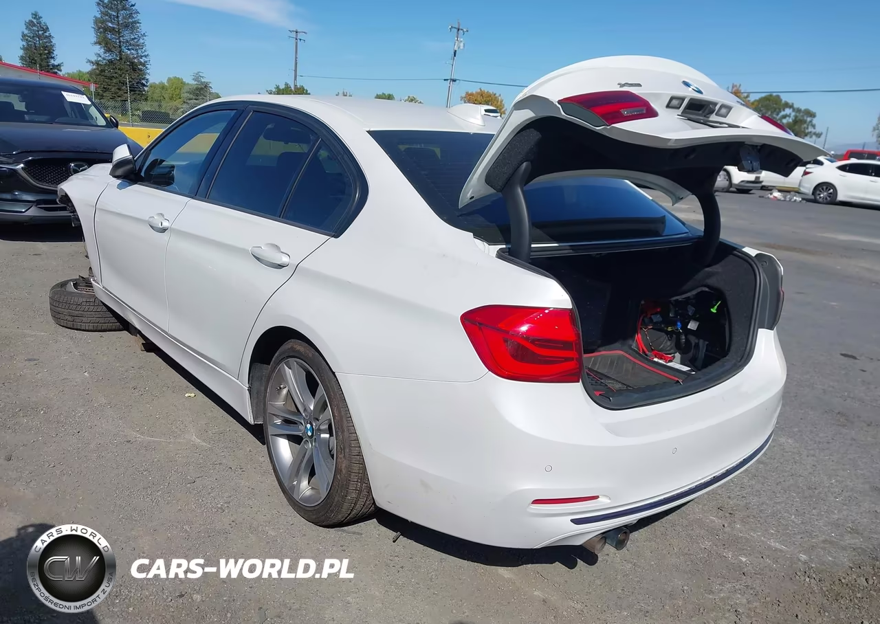 2016 BMW 328I xDrive VIN:WBA8E3G53GNU04105 - 3