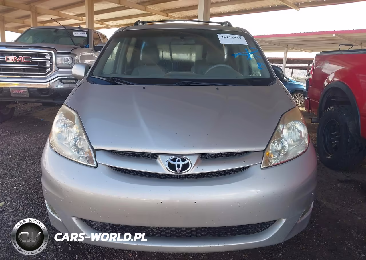 2010 Toyota Sienna Xle VIN:5TDYK4CC1AS317052 - 12