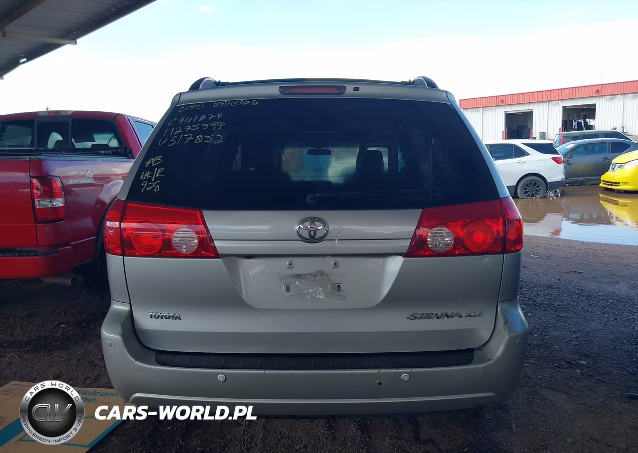 2010 Toyota Sienna Xle VIN:5TDYK4CC1AS317052 - 16