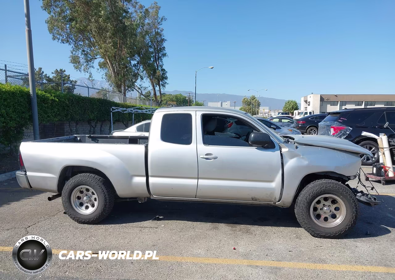 2011 Toyota Tacoma VIN:5TFTX4CN4BX004683 - 16