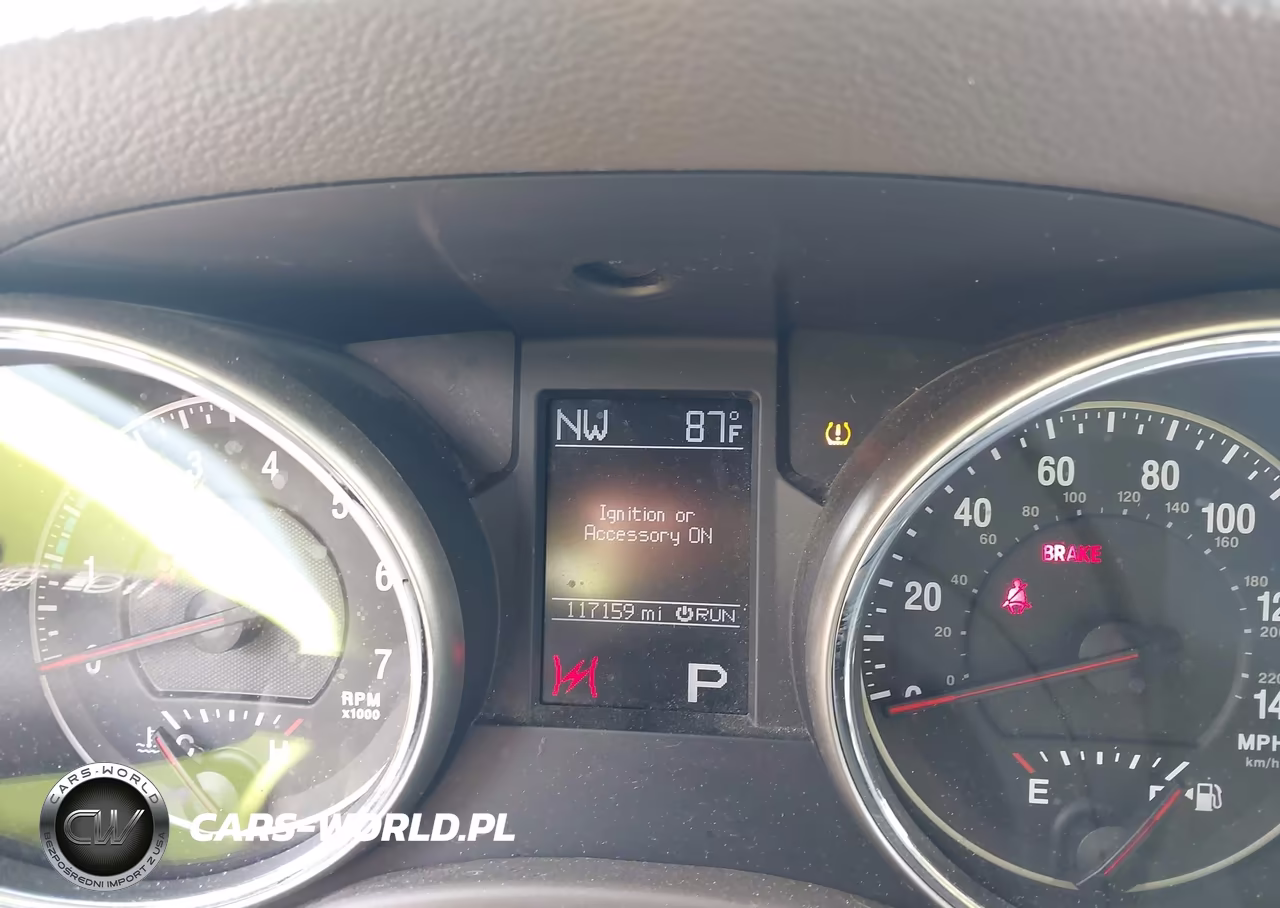 2012 Jeep Grand Cherokee Laredo VIN:1C4RJFAG8CC185372 - 7