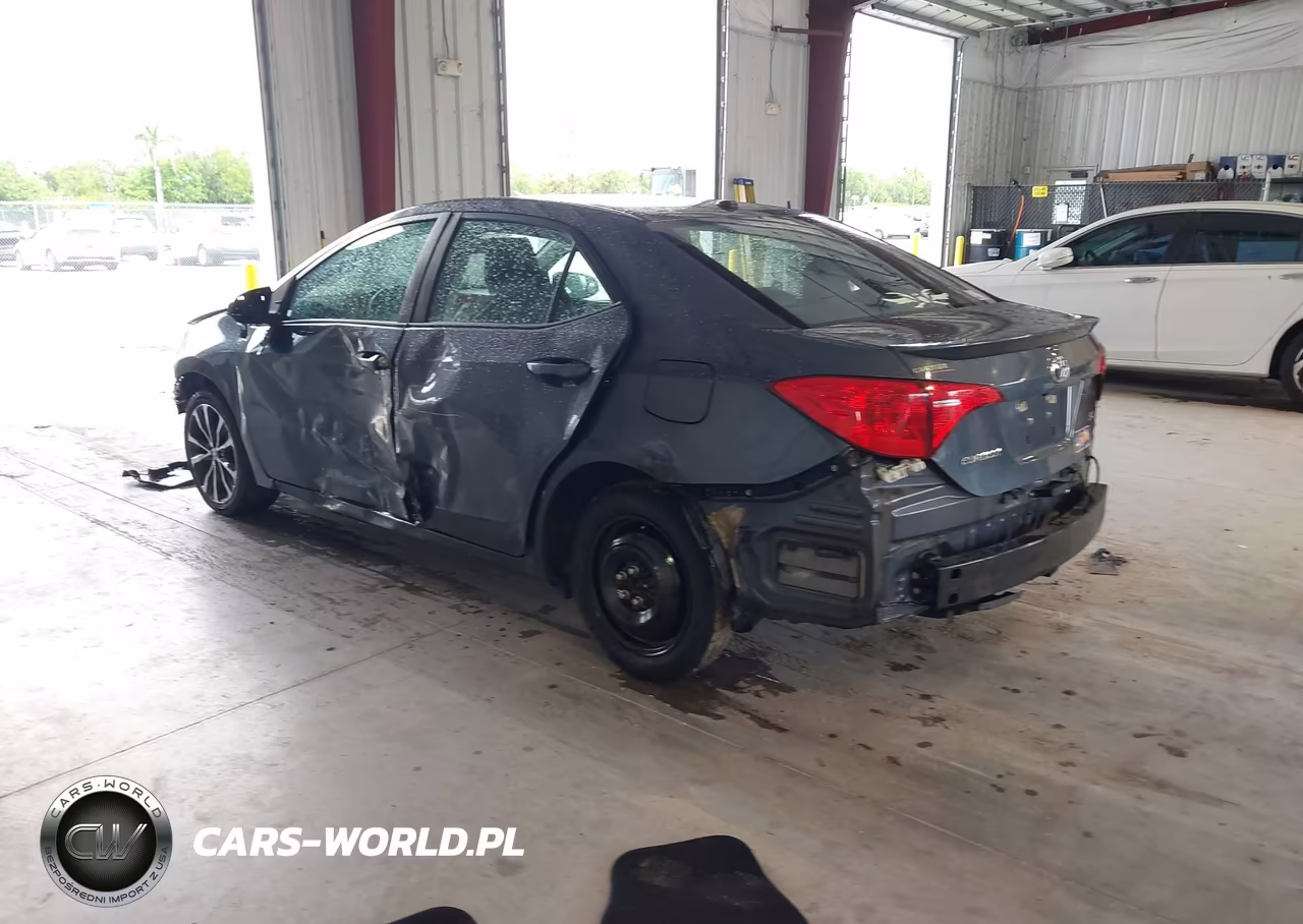 2019 Toyota Corolla Se VIN:5YFBURHE5KP914819 - 3