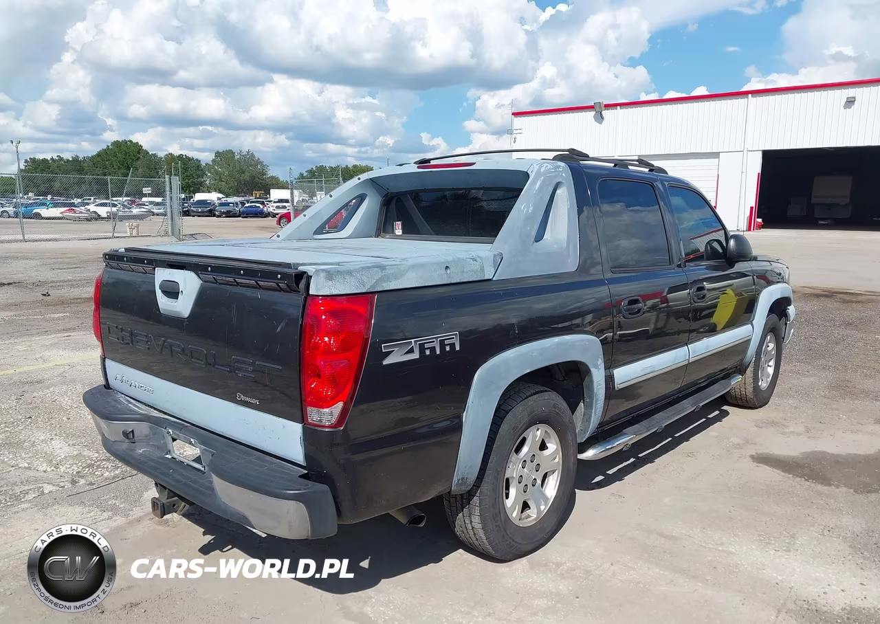2004 Chevrolet Avalanche 1500 VIN:3GNEC12T24G162652 - 4