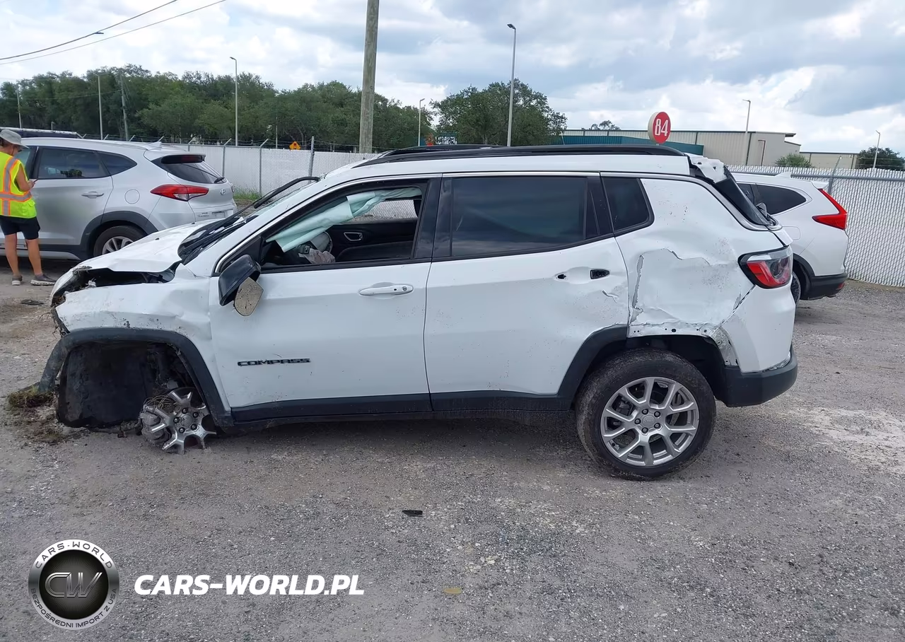 2023 Jeep Compass Latitude Lux Fwd VIN:3C4NJDFN5PT548828 - 15