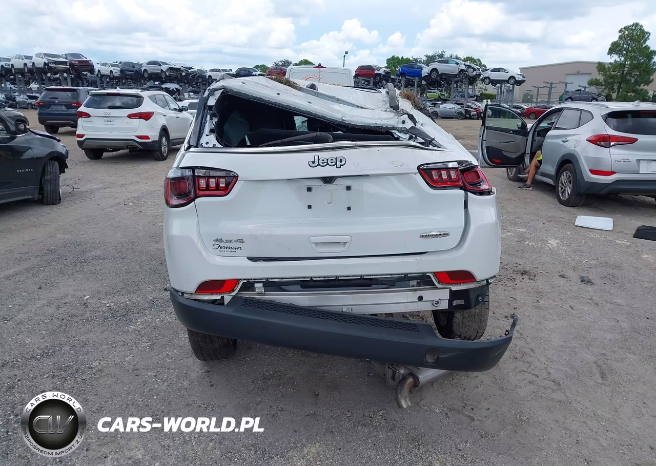 2023 Jeep Compass Latitude Lux Fwd VIN:3C4NJDFN5PT548828 - 17