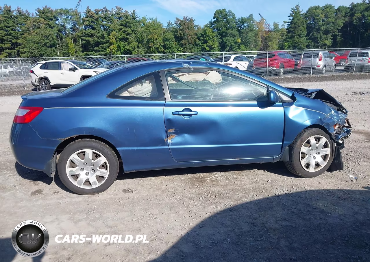 2008 Honda Civic Lx VIN:2HGFG11658H577680 - 13