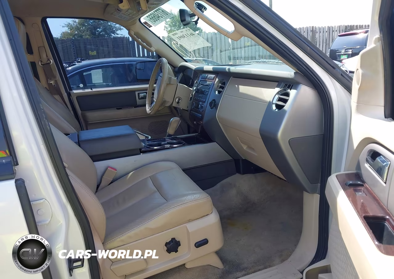 2012 Ford Expedition Xlt VIN:1FMJU1J52CEF40400 - 5