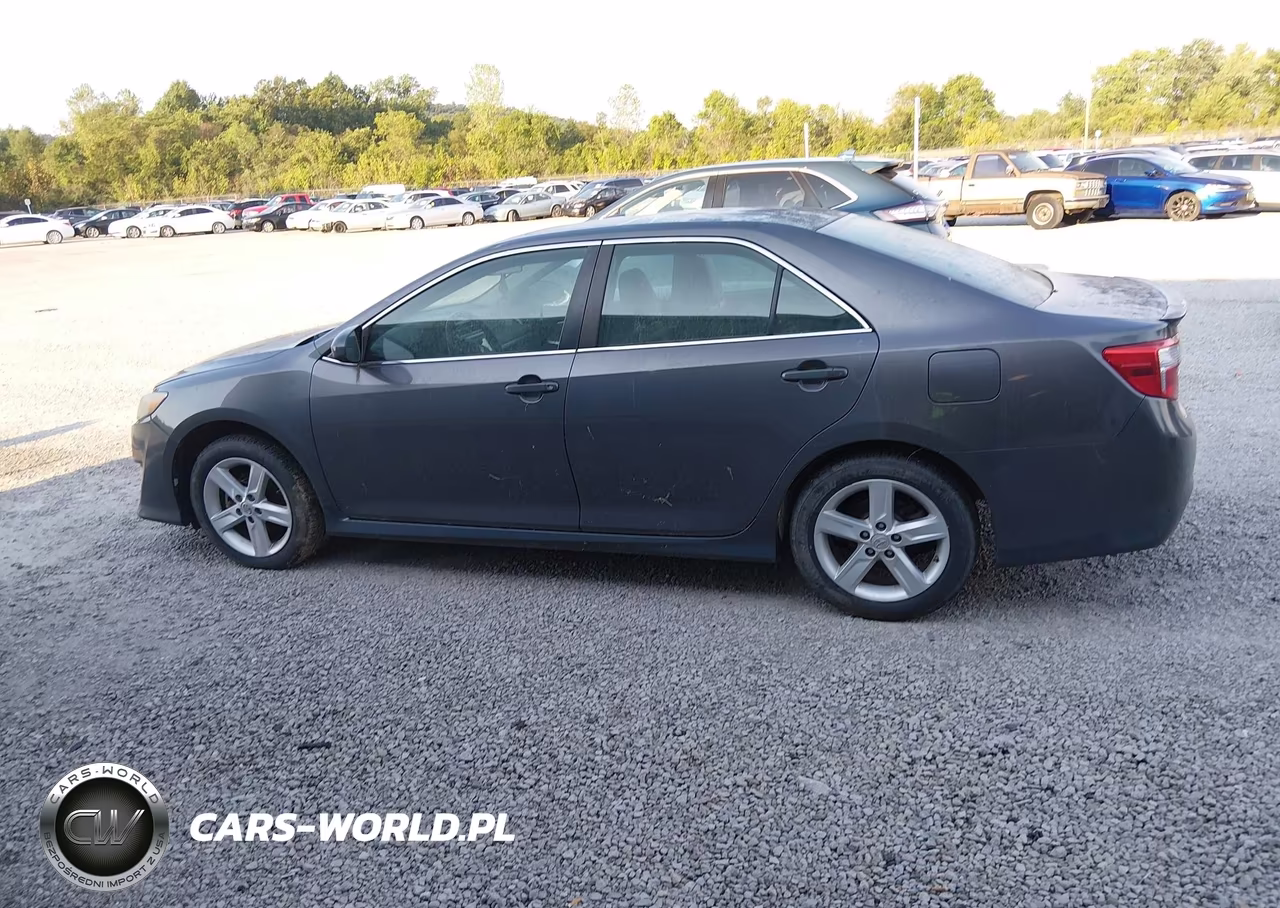 2014 Toyota Camry Se VIN:4T1BF1FK4EU787164 - 14