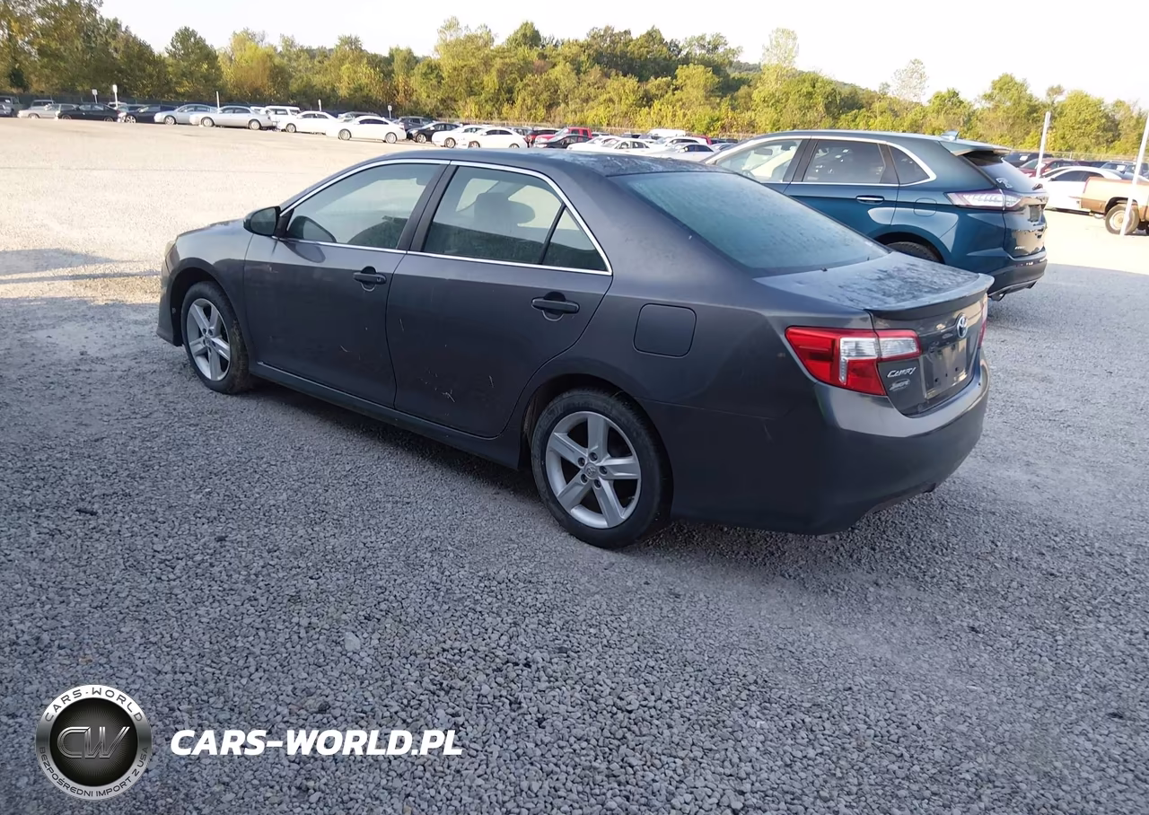 2014 Toyota Camry Se VIN:4T1BF1FK4EU787164 - 3