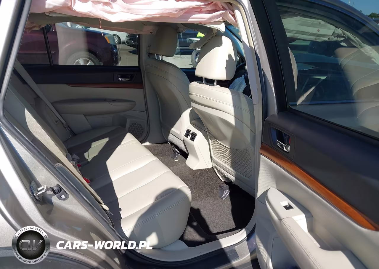 2014 Subaru Outback 3.6R Limited VIN:4S4BRDNCXE2273947 - 8