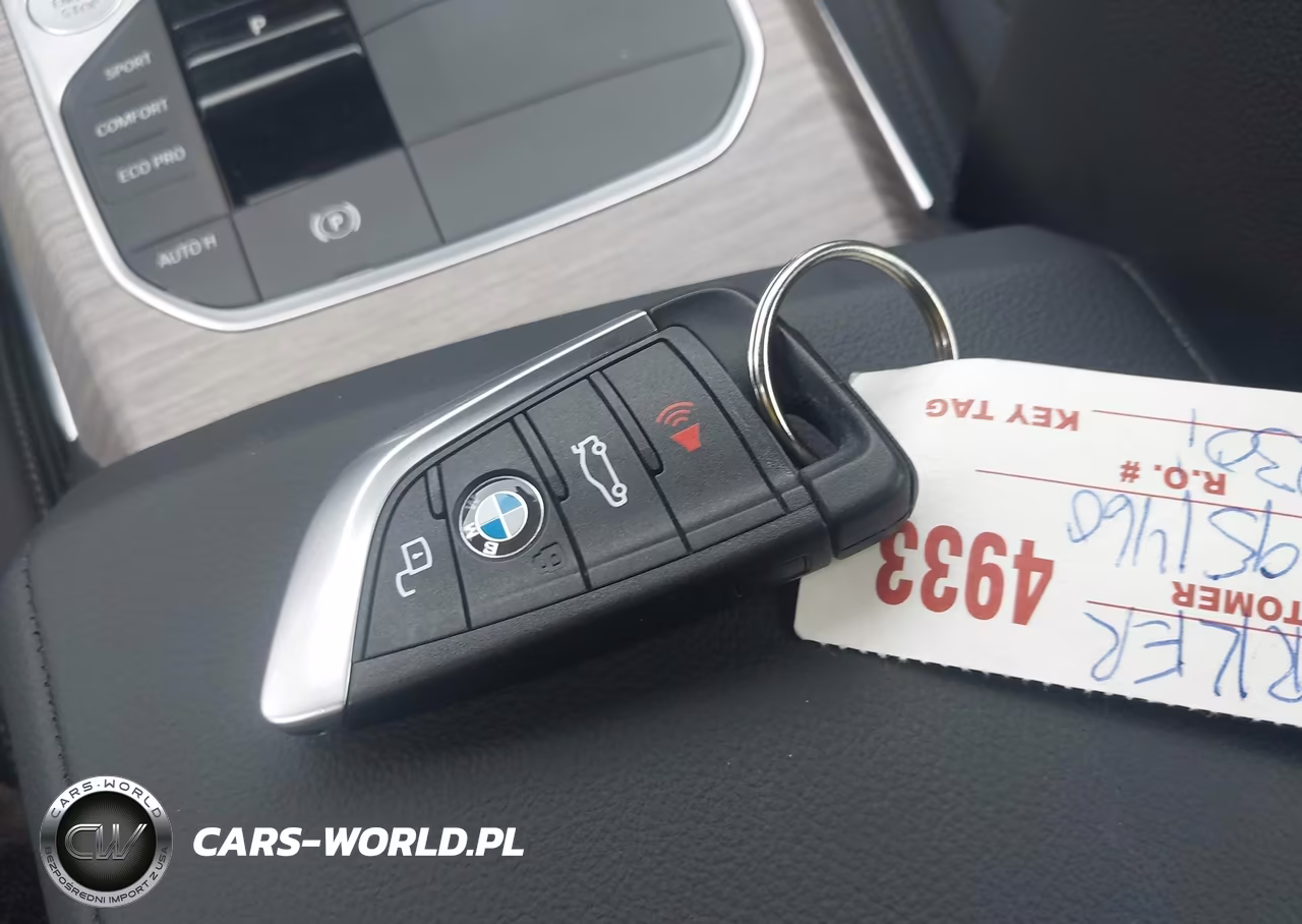 2025 BMW 230I VIN:3MW23CM05S8F83473 - 11
