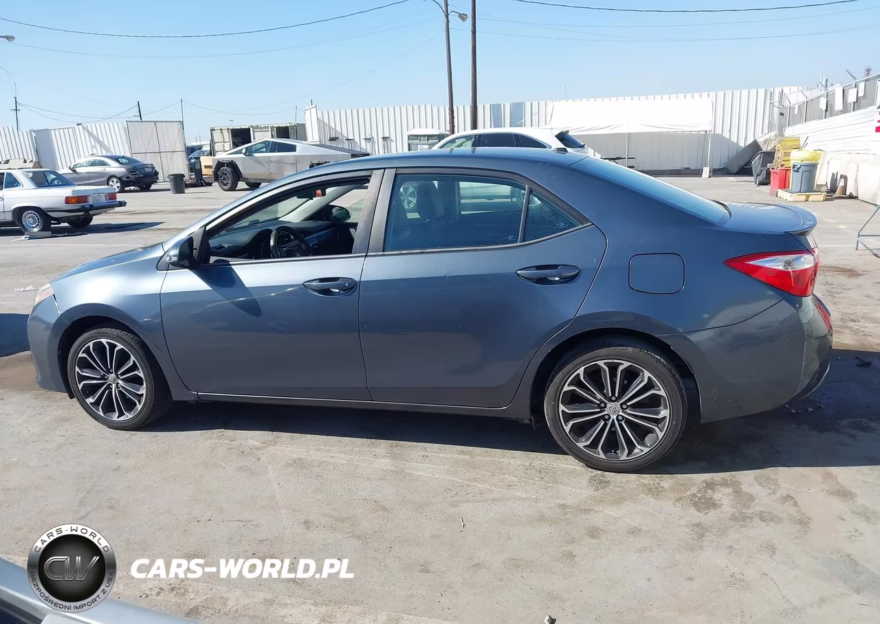 2015 Toyota Corolla S Premium VIN:5YFBURHE3FP190747 - 14